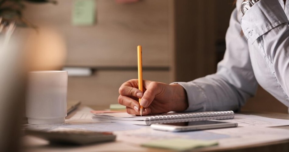 Afinal, a empregada doméstica não registrada tem algum direito?