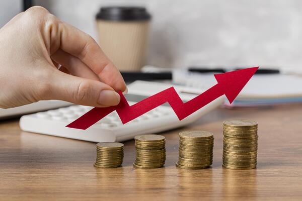 Como conversar sobre aumento salarial da doméstica