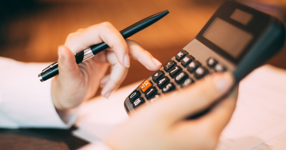 Como calcular INSS de empregada doméstica: tabela atualizada