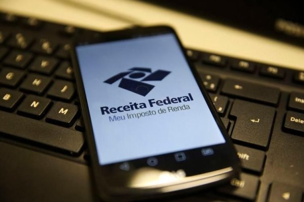 Tabela de Imposto de Renda 2023: como calcular o desconto de domésticas?