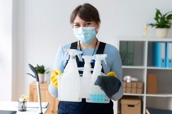 Empregador deve fornecer os EPIs para o trabalho doméstico? Saiba o que é obrigatório