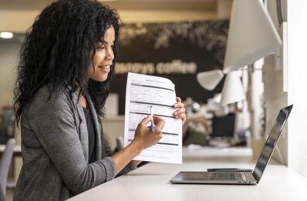  Quer saber como fazer um contrato de experiência no emprego doméstico? Explicamos prazos, regras e como evitar riscos trabalhistas.