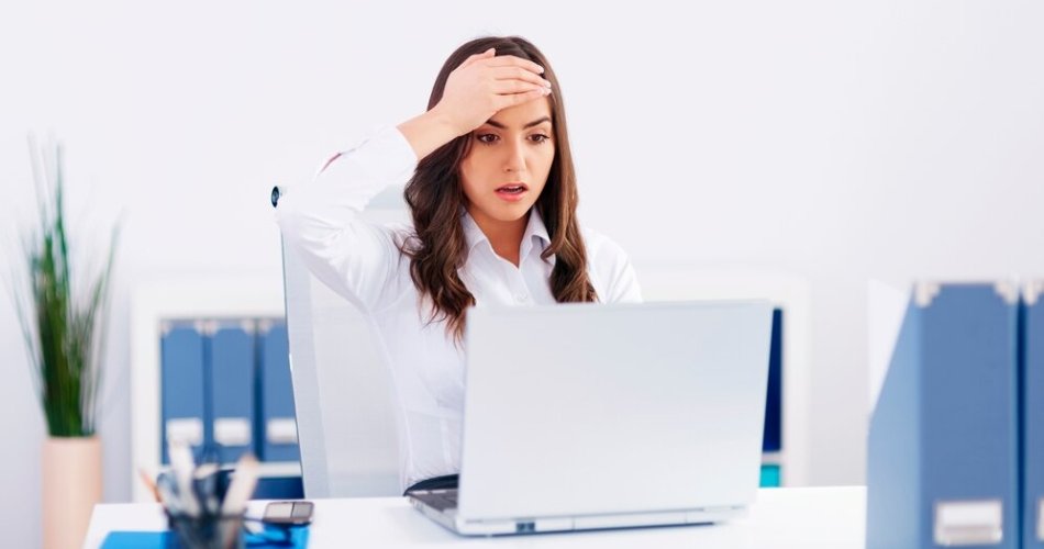 O que pode dar errado se o empregador doméstico não contratar uma empresa para o gerenciamento do vínculo empregatício?