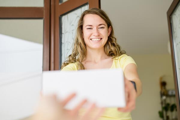 Posso conceder bônus ou gratificação sem incorporar o salário?