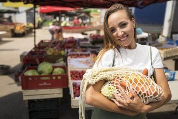 Empregada doméstica teve despesas a serviço do empregador: quem deve pagar? Empregada doméstica teve despesas a serviço do empregador: quem deve pagar?
