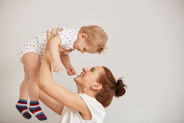 Babá ou creche? Veja os custos de cada um