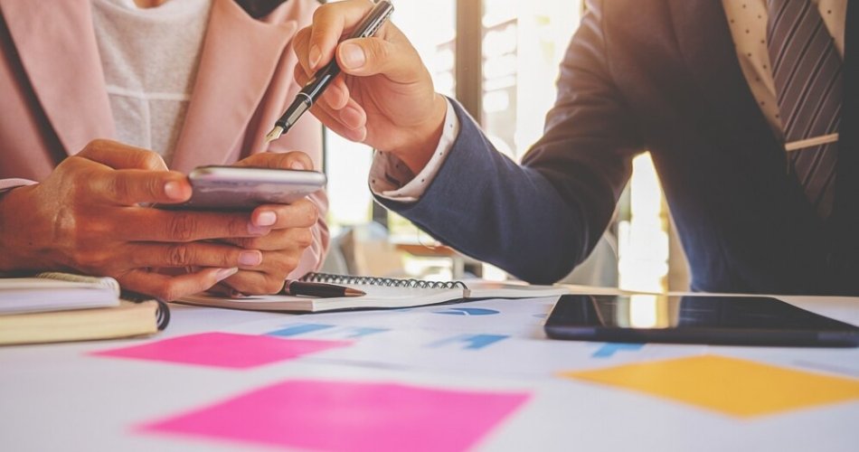 Entenda a importância de regularizar o eSocial para declarar o IR
