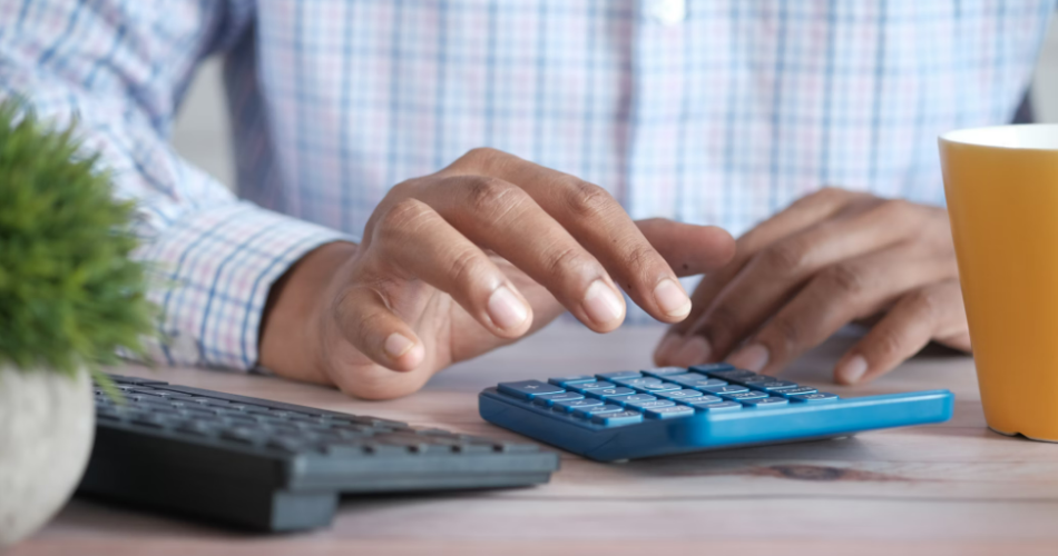 Como calcular o FGTS da empregada doméstica?