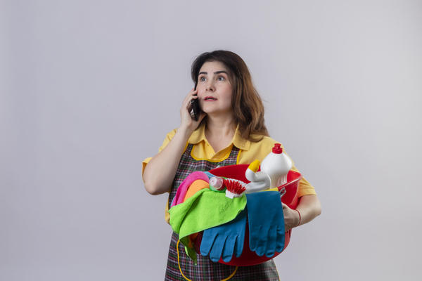 O que fazer quando a doméstica pede demissão imediata?